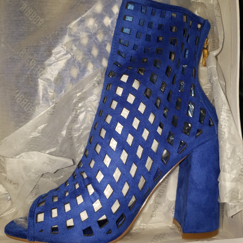 Beautiful blue never worn ankle booties - Picture 3 of 4